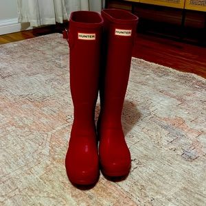 Red hunter boots